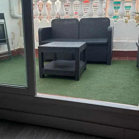 Apartamento Precioso ático Con Terraza En Centro De Alicante