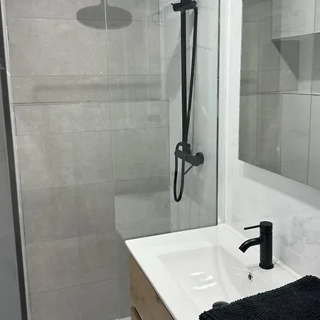 Apartamento Precioso ático Con Terraza En Centro De