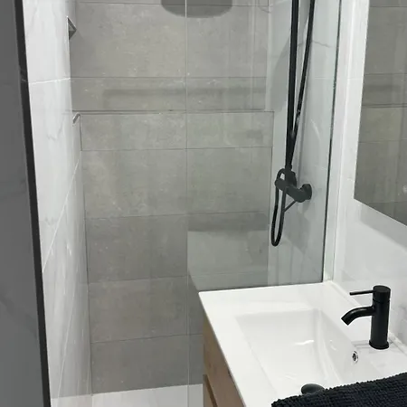 Precioso ático Con Terraza En Centro De Apartamento Alicante